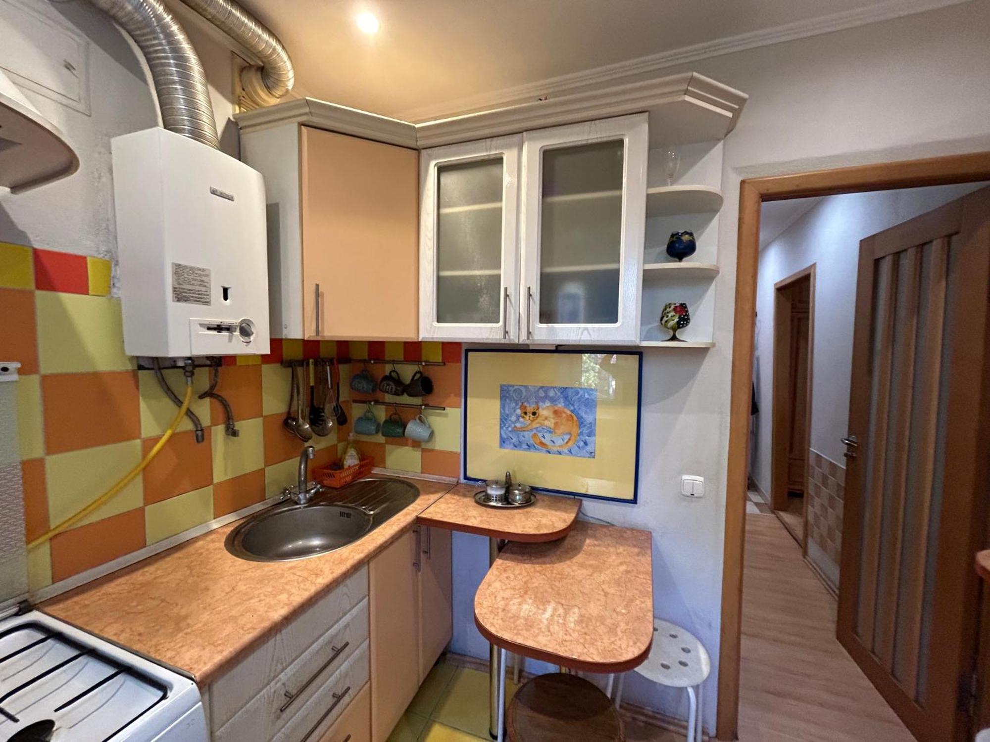 ריבנה Three Bedroom Stepana Bandery Street מראה חיצוני תמונה