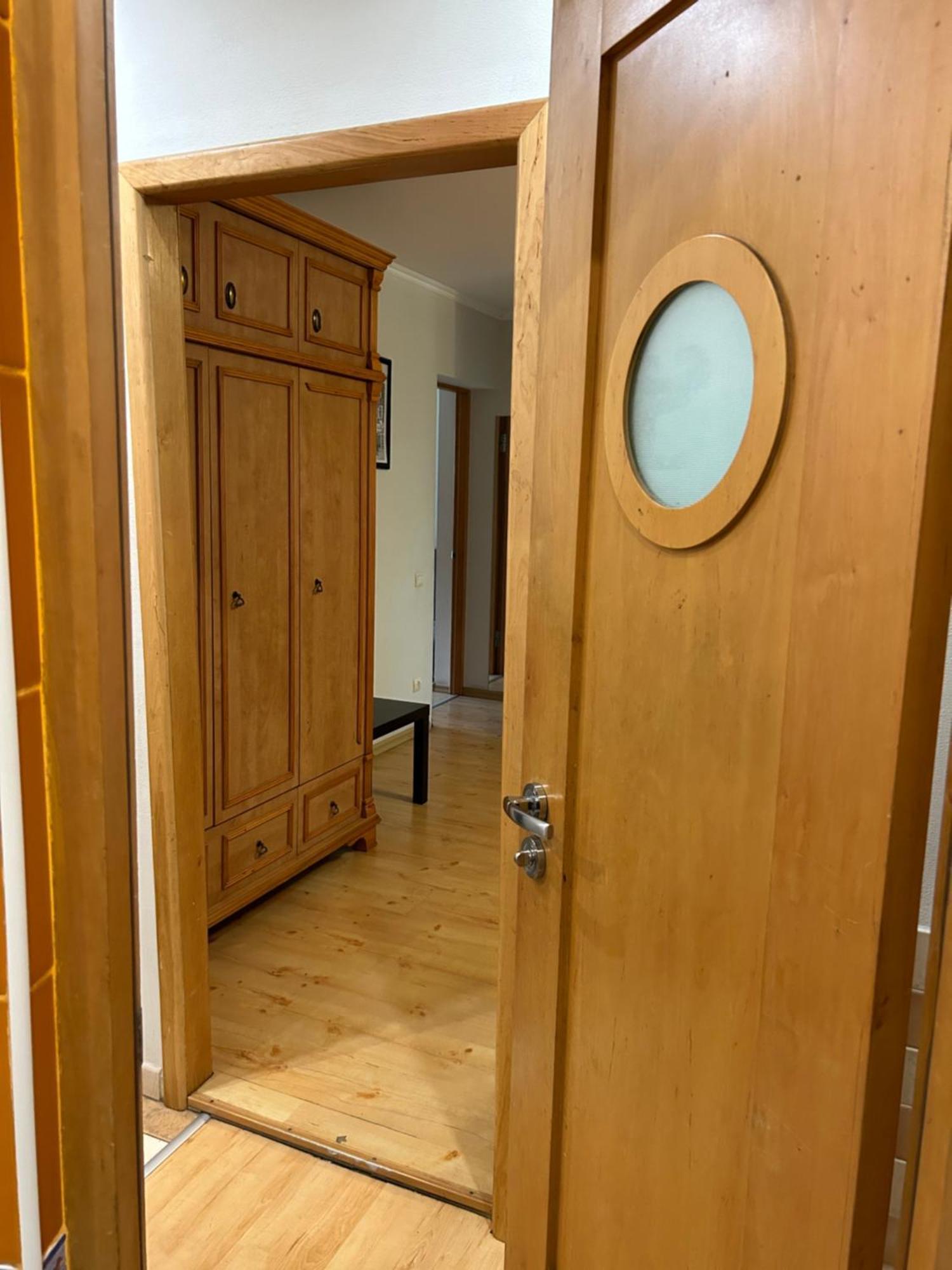 ריבנה Three Bedroom Stepana Bandery Street מראה חיצוני תמונה