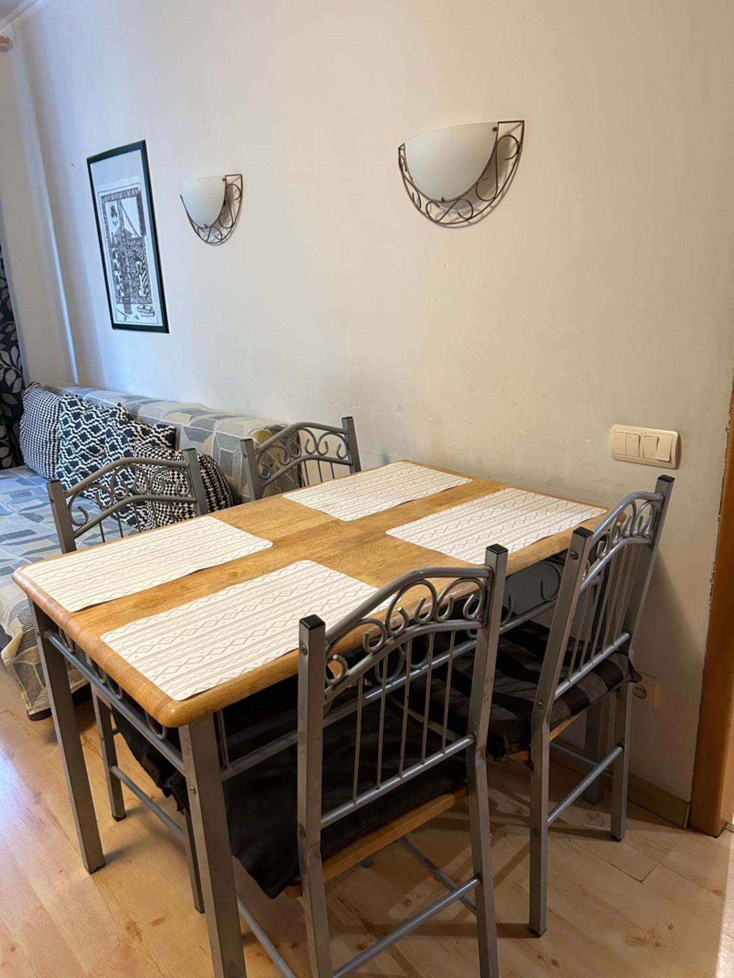 ריבנה Three Bedroom Stepana Bandery Street מראה חיצוני תמונה