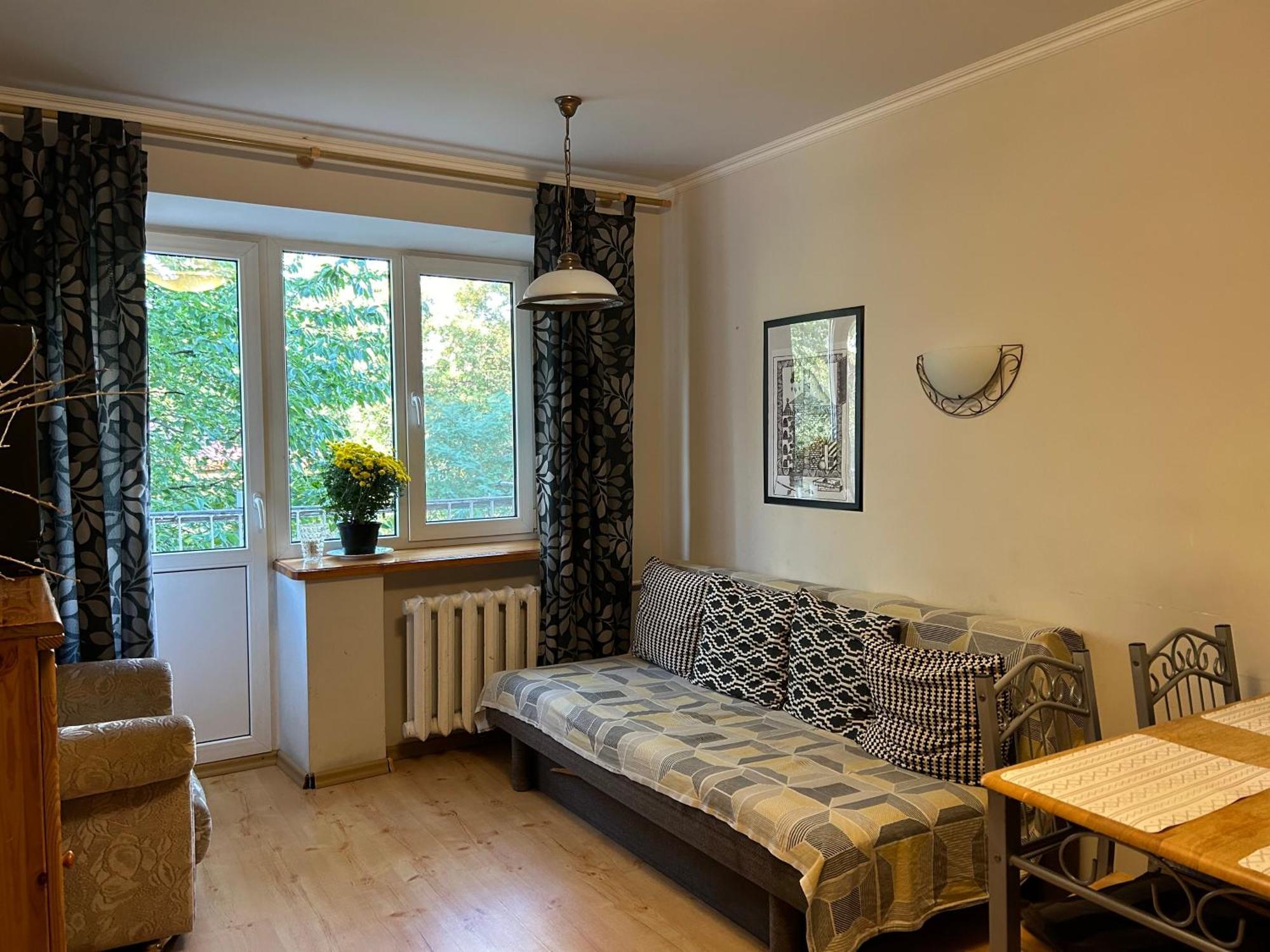 ריבנה Three Bedroom Stepana Bandery Street מראה חיצוני תמונה